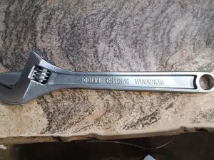 Wello 12” Adjustable Spanner