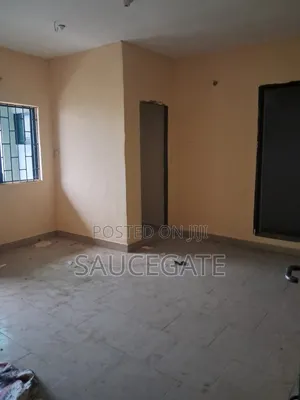 2bdrm Block of Flats in Community Road, Satellite Town for rent