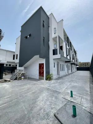 3bdrm Townhouse/Terrace in Ikota, Lekki for sale