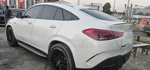 Mercedes-Benz GLE-Class AMG GLE 63 S 4MATIC 2022 White