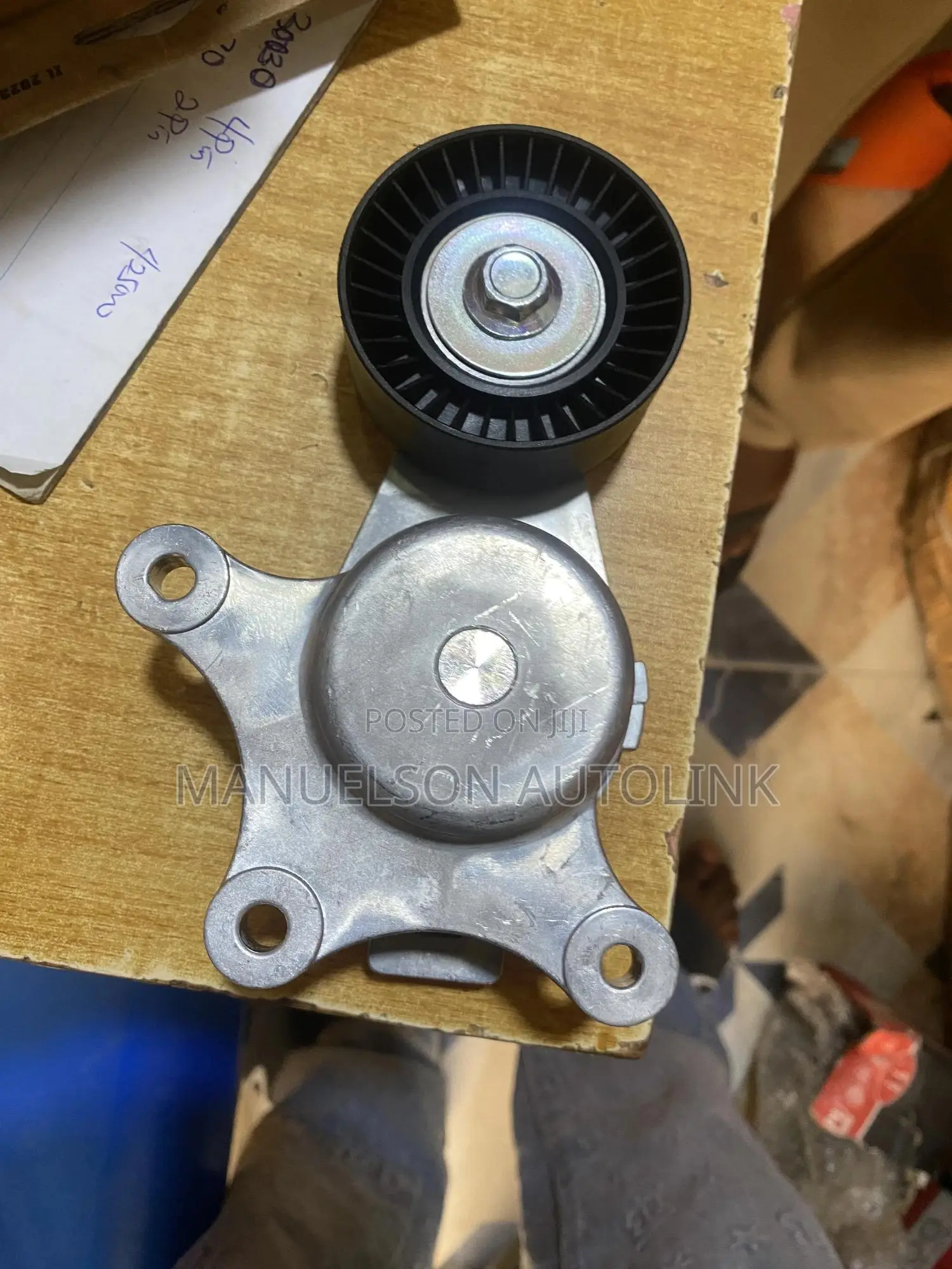 Tensioner Belt Adjuster Ford Escape, Explorer Transit 2008,2012-2016