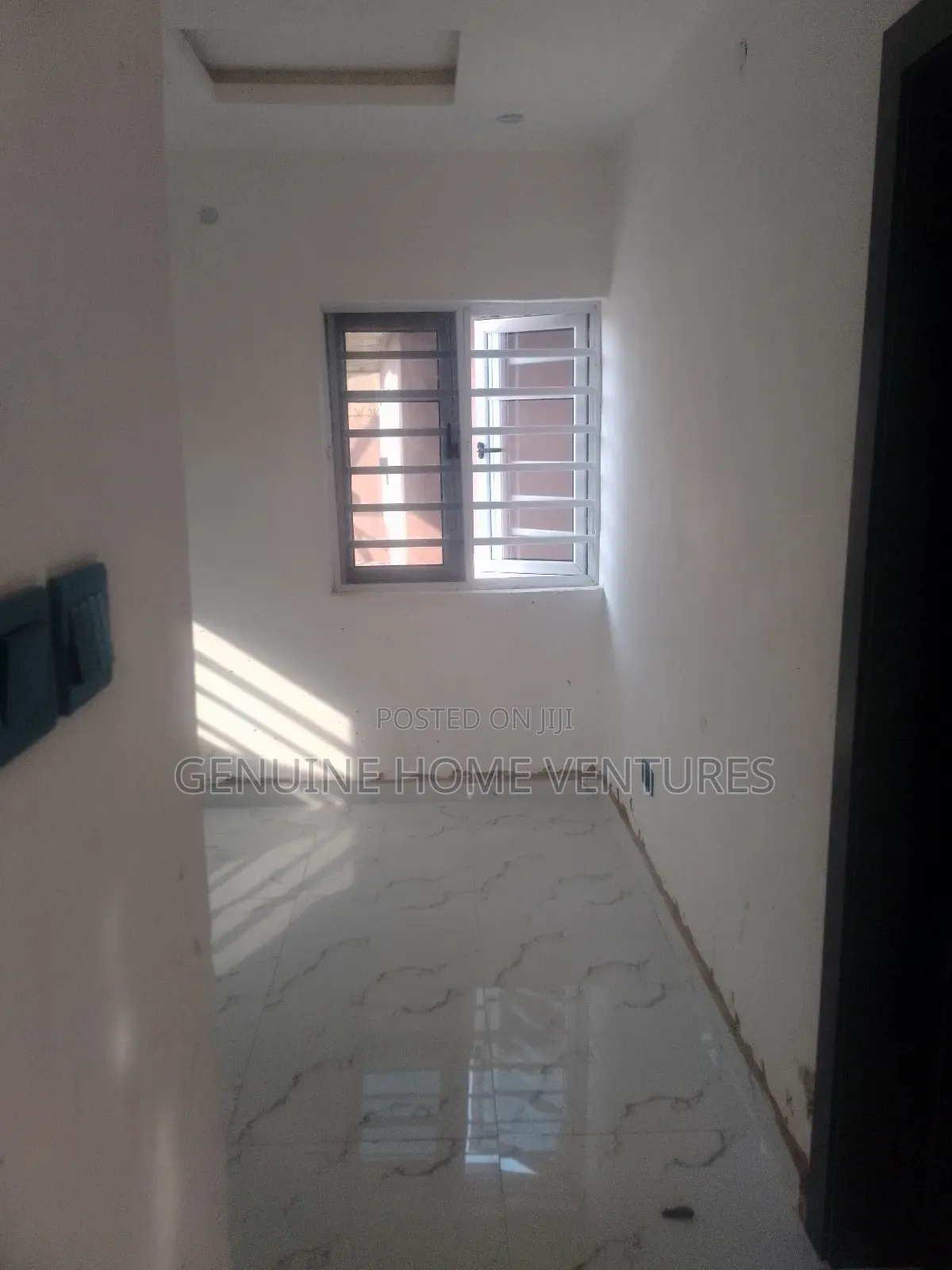 Mini Flat in Agric for rent