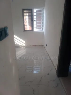 Mini Flat in Agric for rent