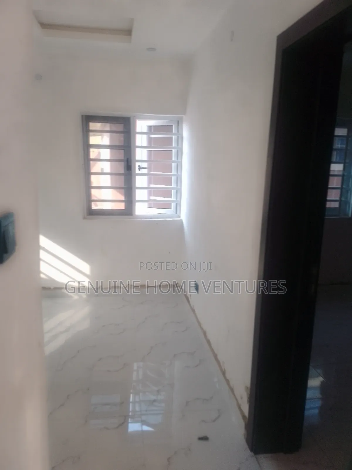 Mini Flat in Agric for rent