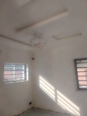 Mini Flat in Agric for rent