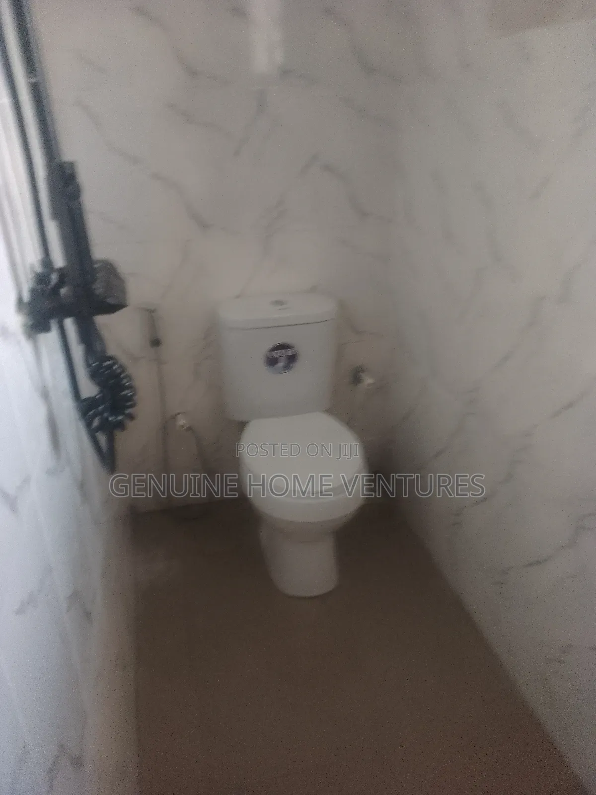 Mini Flat in Agric for rent
