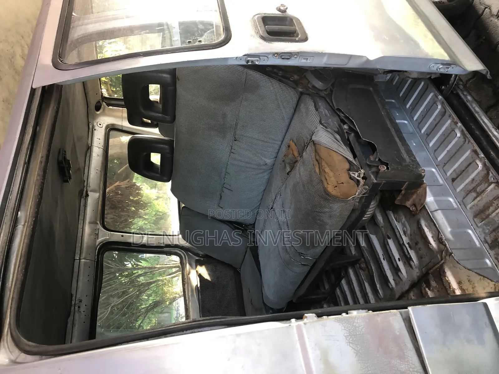 Mitsubishi L300 2000 Silver