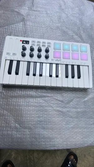 Studio Keyboards Mvave 25keys