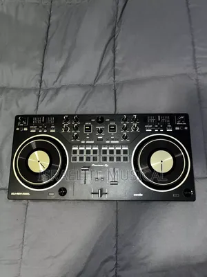 Professional Dj-Controller DDJ-Rev-1