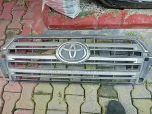 Toyotq Land Cruiser 2017 Parts for Sale