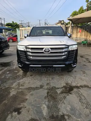 New Toyota Land Cruiser 76 Series 2025 Black