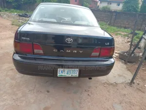 Toyota Camry 2002 Blue