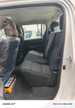 New Toyota Hilux 2025 White