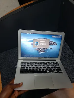 Laptop Apple MacBook Pro 2012 4GB Intel Core I5 SSD 128GB