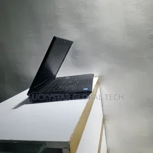 Laptop Lenovo ThinkPad T420 4GB Intel Core I3 HDD 250GB