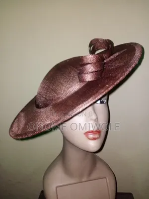 Fascinator