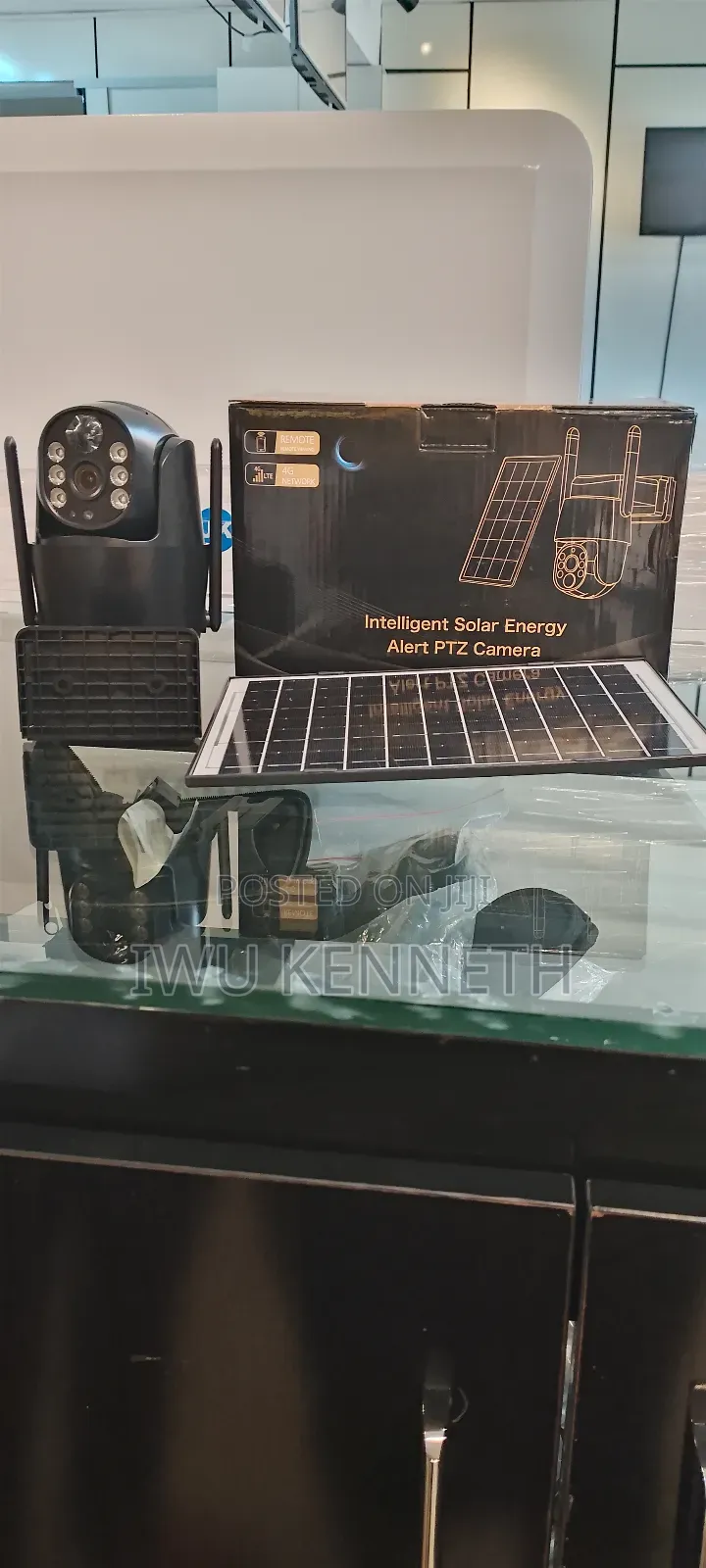 Intelligent Solar Energy Alert PTZ Camera