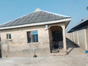 Furnished 1bdrm Block of Flats in Bomode Oku Dangote, Igbogbo for rent