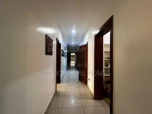 3bdrm Apartment in Lekki Phase1 for rent