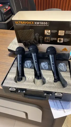 Behringer Ultravoice Xm1800s 3in1 Microphone