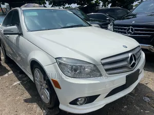 Mercedes-Benz C300 Luxury Sedan RWD (3.0L 6cyl 7A) 2009 White