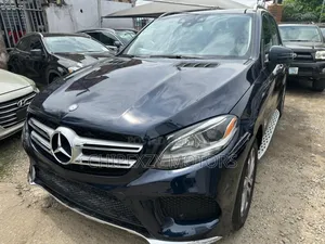 Mercedes-Benz GLE-Class GLE 350 2017 Blue