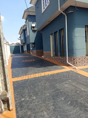3bdrm Apartment in Martins Estate, Yakoyo/Alagbole for rent