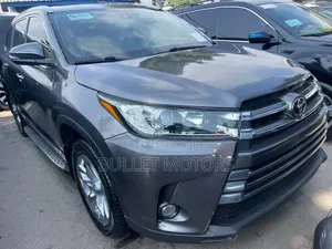 Toyota Highlander Limited 4x2 V6 (3.5L 6cyl 8A) 2017 Gray