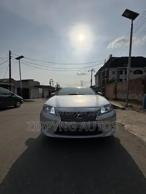 Lexus ES 350 FWD 2014 Silver