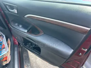 Toyota Highlander Limited 4dr SUV (3.5L 6cyl 6A) 2015 Red