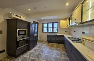 4bdrm Townhouse / Terrace in Wuse 2 for rent
