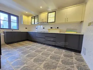 4bdrm Townhouse / Terrace in Wuse 2 for rent