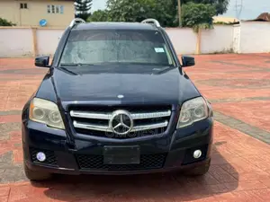 Mercedes-Benz GLK-Class 350 2010 Blue