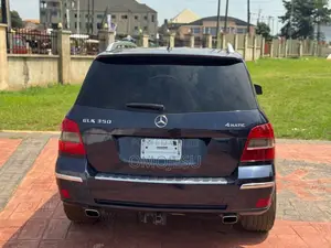 Mercedes-Benz GLK-Class 350 2010 Blue