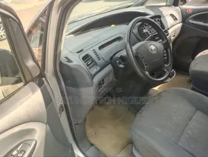Toyota Previa 2.4 2006 Silver