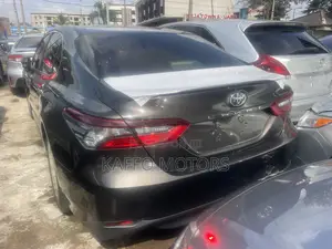 New Toyota Camry XLE V6 2024 Brown