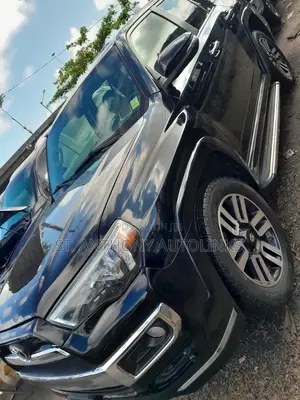 Toyota 4-Runner Trail Premium 4dr SUV 4WD (4.0L 6cyl 5A) 2015 Black
