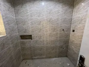 3bdrm Block of Flats in Mabushi for rent