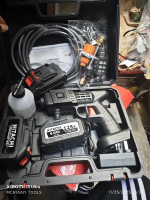 Portable Cordless Pressure Washer  "Hitachi"