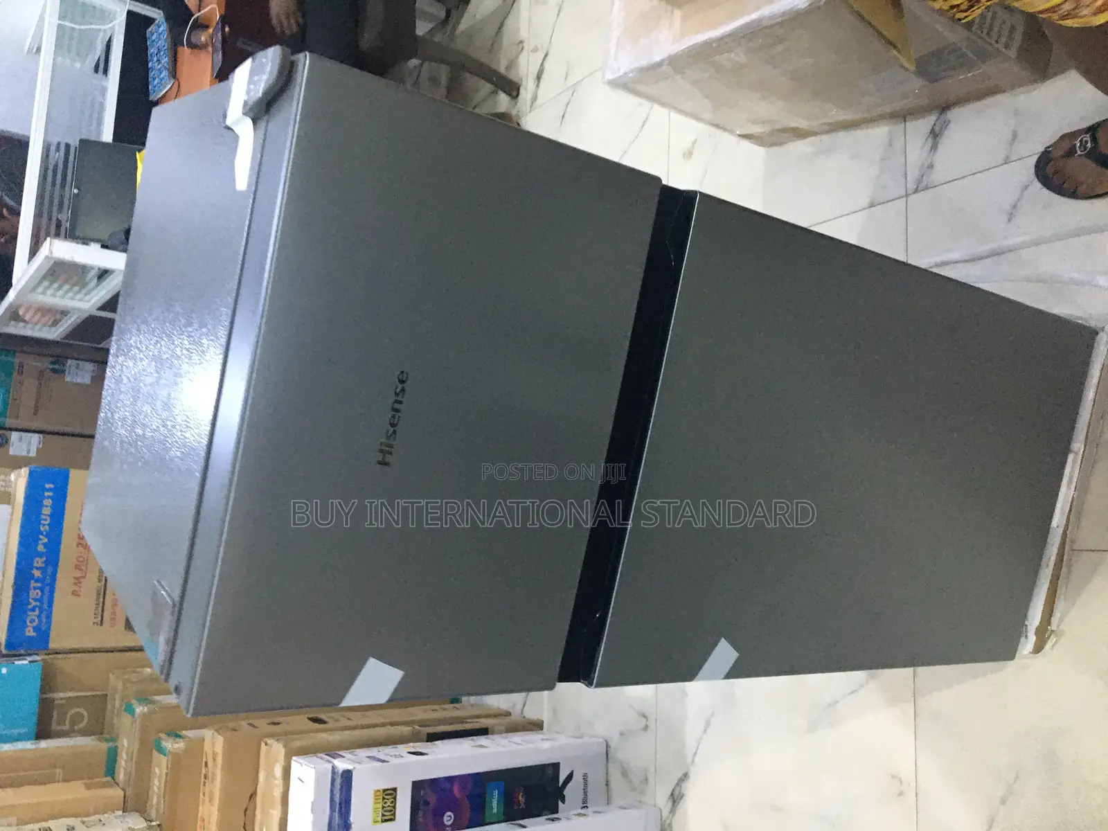 Hisense 124 L Double Door Refrigerator – Compact Design