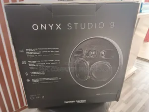 Onyx Studio 9