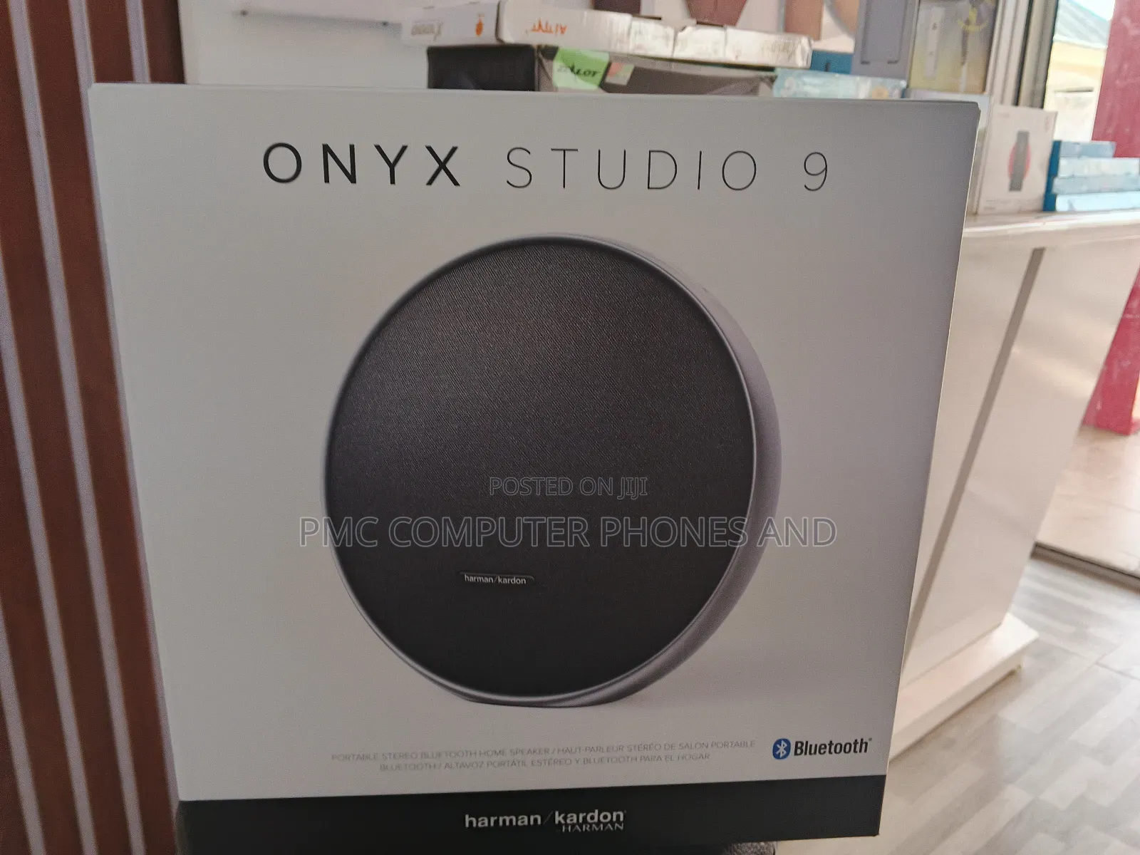 Onyx Studio 9