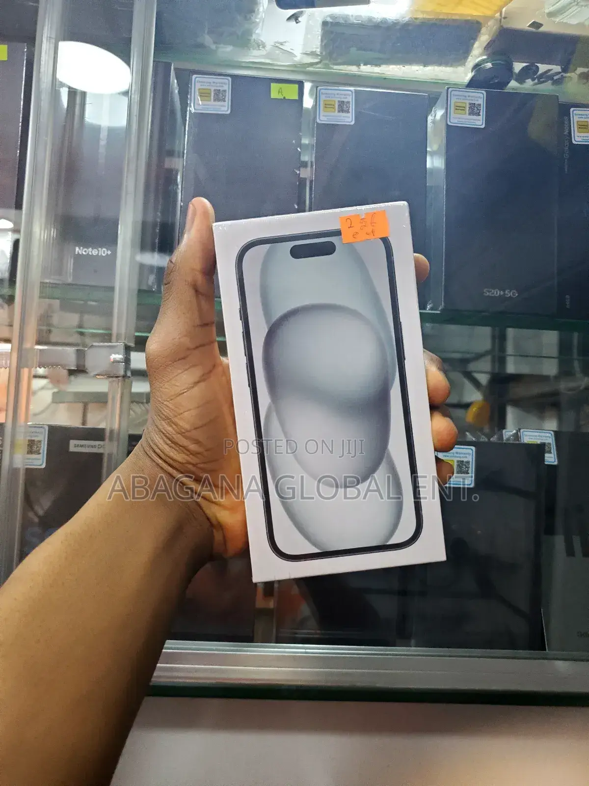 New Apple iPhone 15 256 GB White