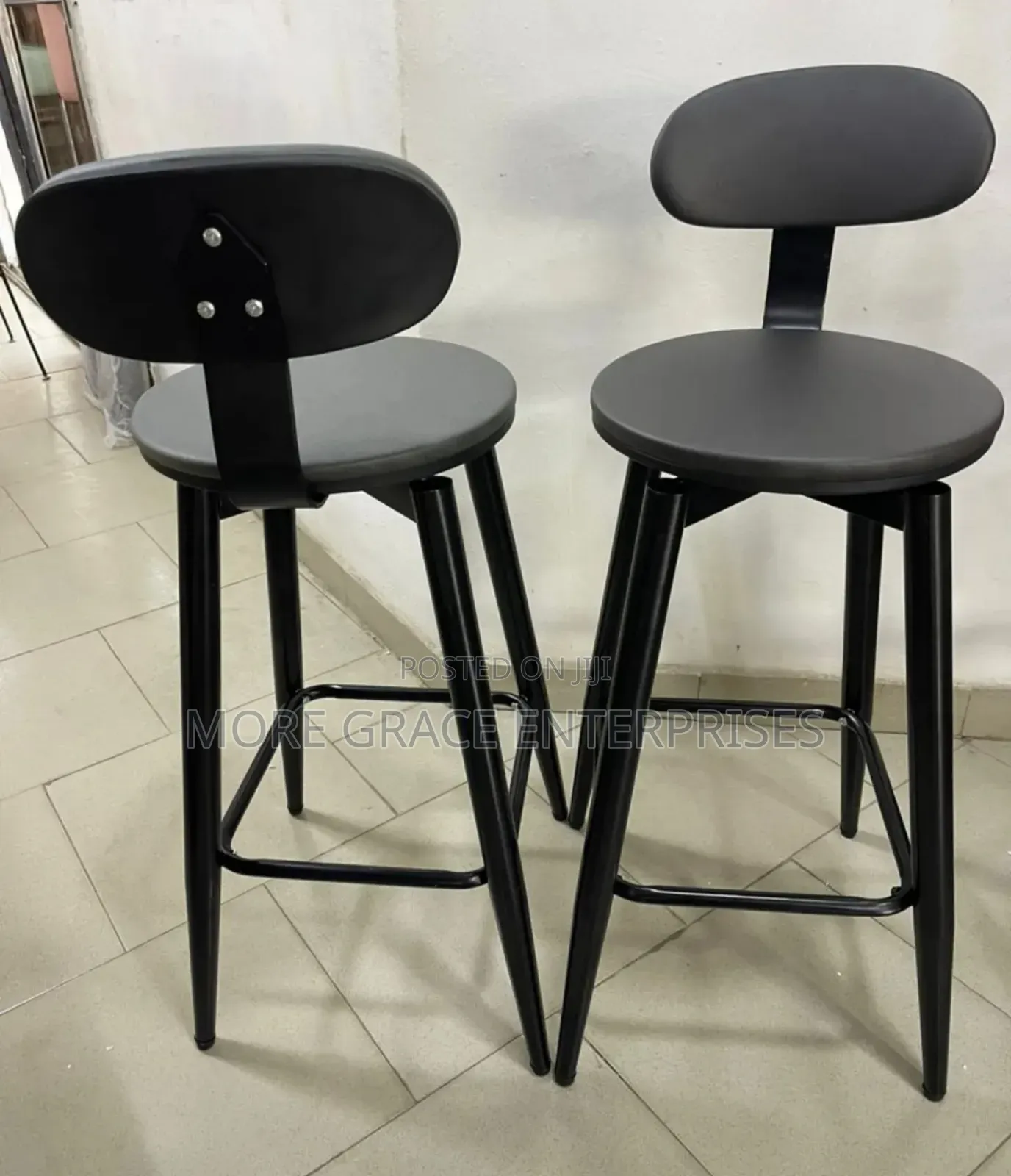Long Lasting Bar Stool