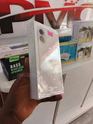 New Apple iPhone 16 Plus 128 GB White