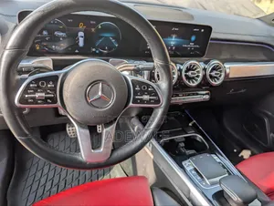 Mercedes-Benz GLB-Class 2020 Black