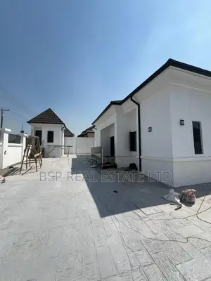 3bdrm Bungalow in Gwarinpa for sale