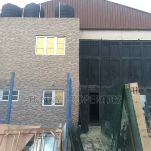 Warehouse for Lease