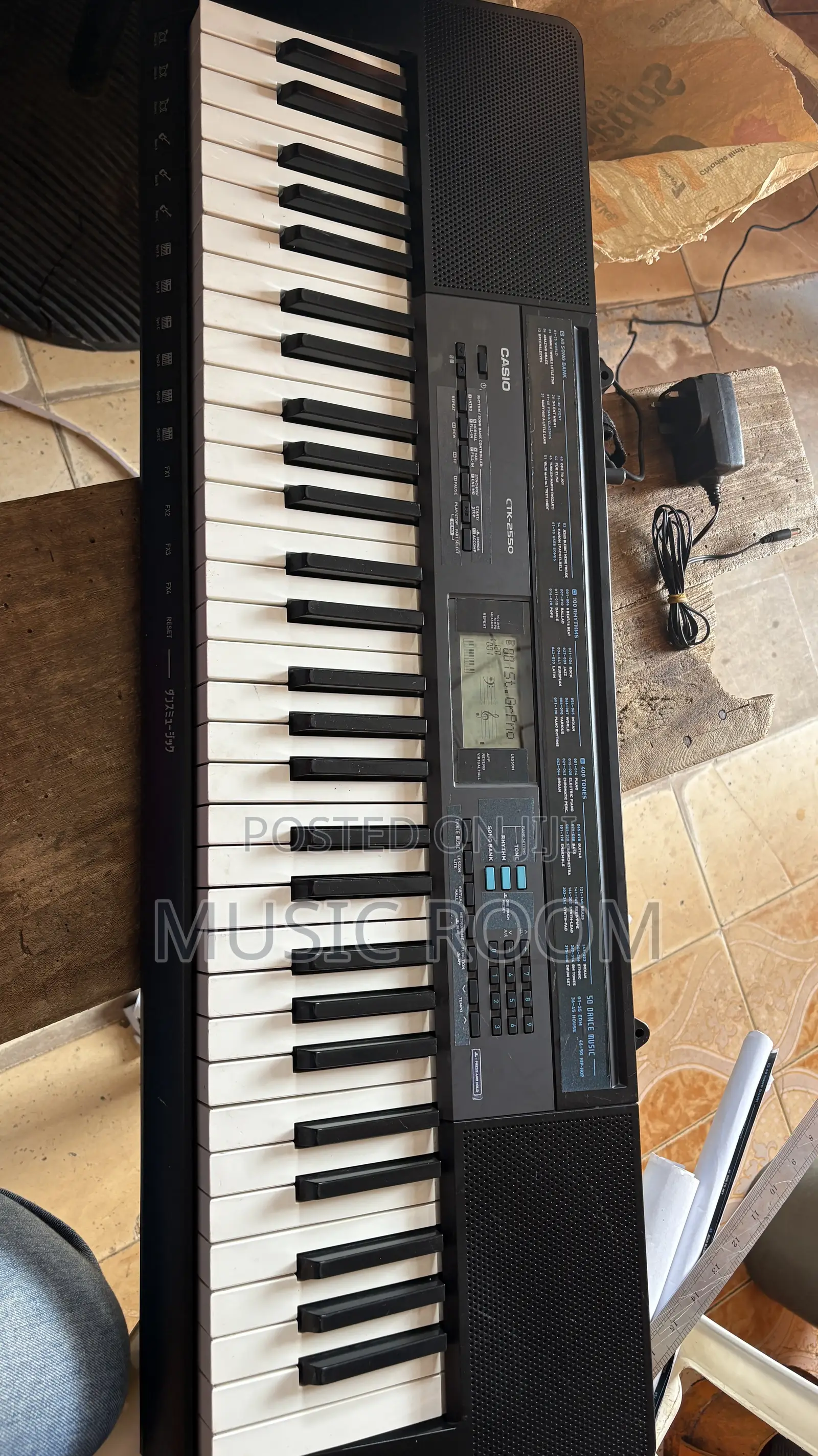 Standard Casio CTK 2550