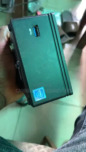 Desktop Computer 4GB Intel Core Ultra 7 SSD 32GB